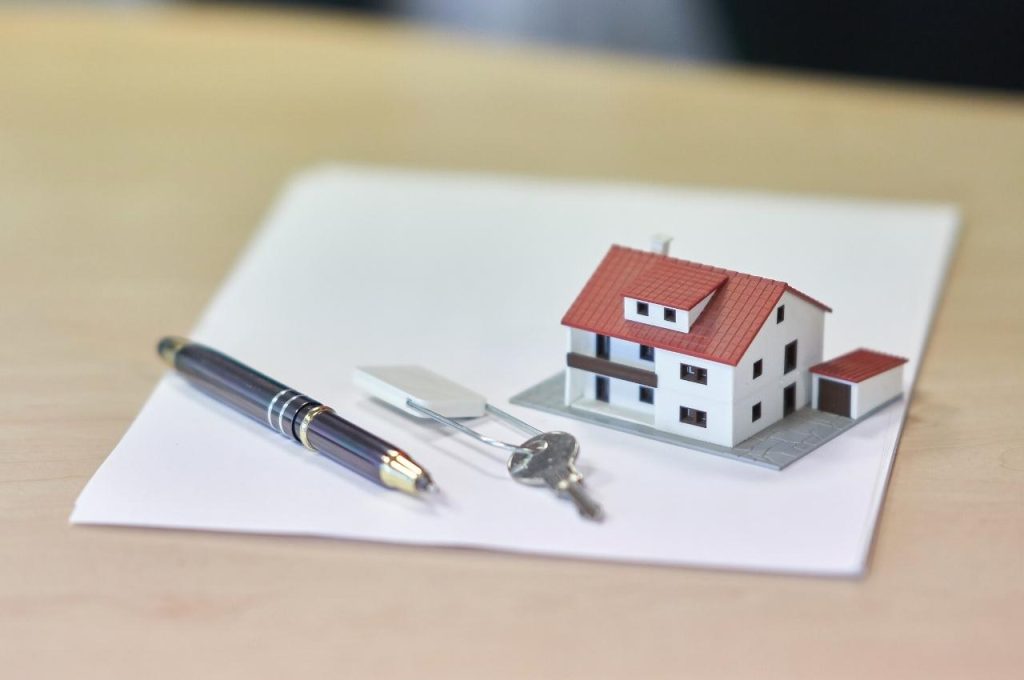 invertir en bienes raíces